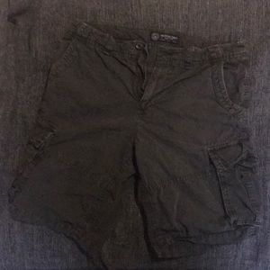 American eagle cargo shorts